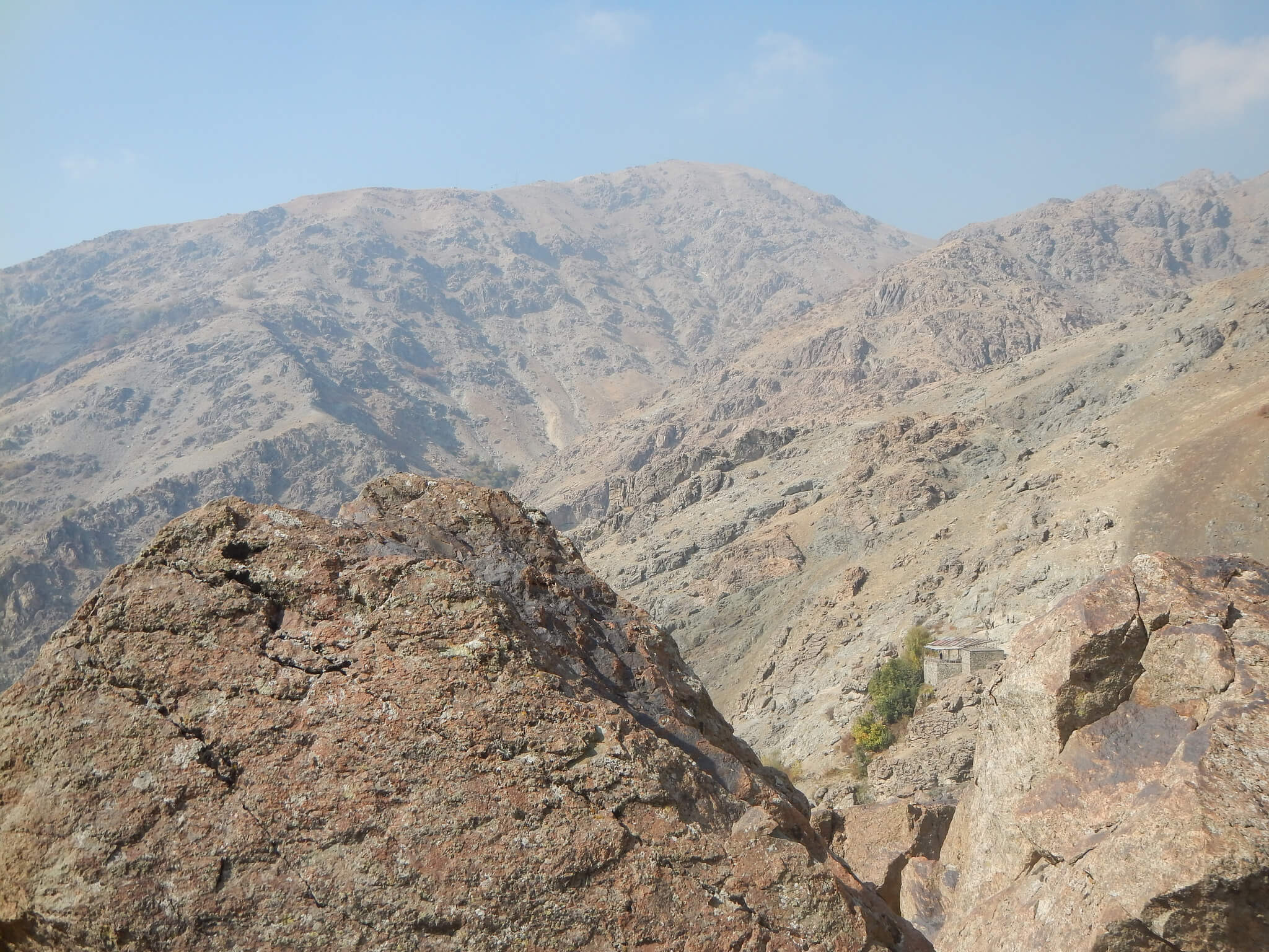 mountaineering in Darband in Tehran