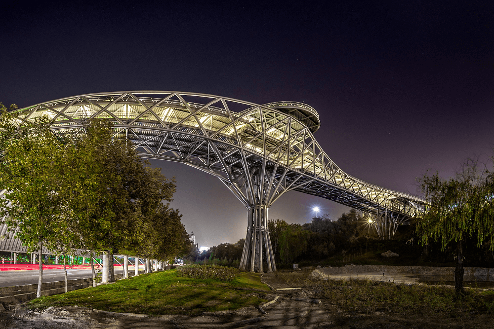 Tabiat Bridge | Ab-o-Atash Park | Tehran Attractions | Apochi.com