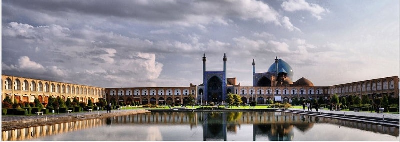 Naqshe-Jahan-Square-Isfahan