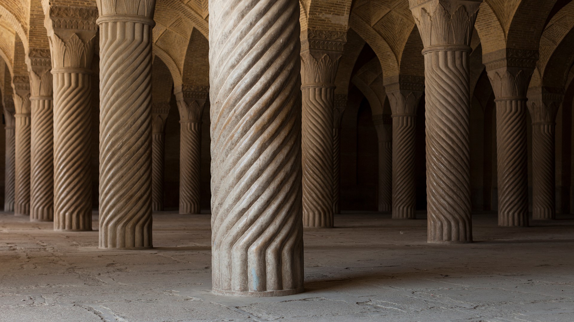 Vakil Mosque