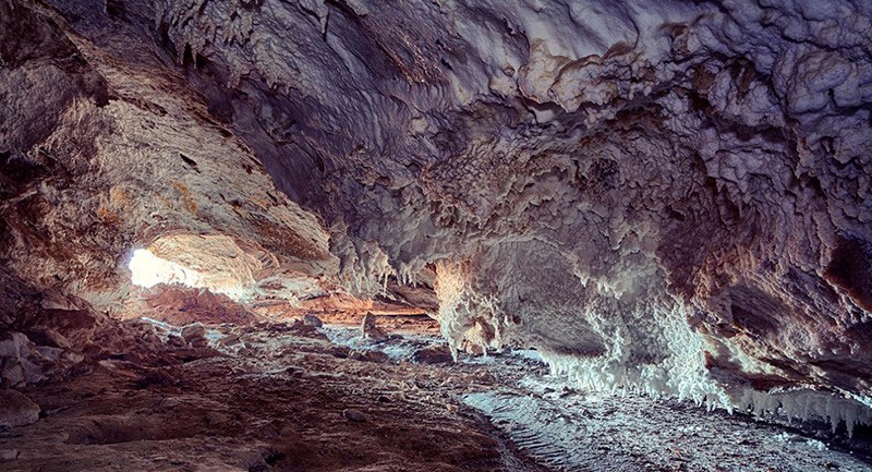 Namakdan Salt Cave