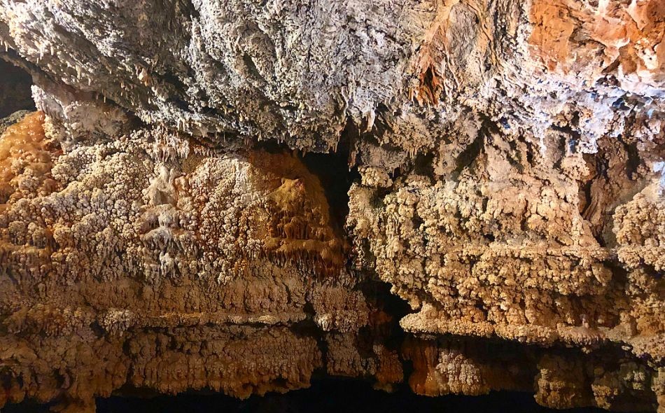 Ali Sadr Cave