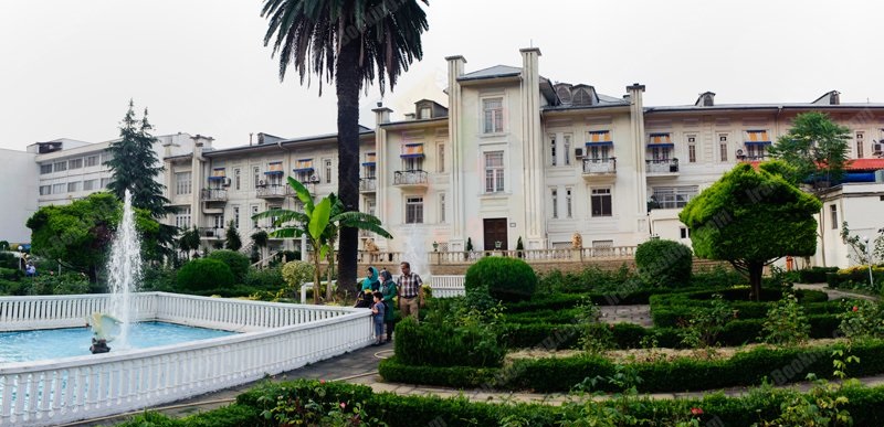 hotel parsian azadi ramsar