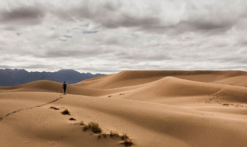 Mesr Desert | The Golden Ocean | Isfahan Attraction | Apochi.com